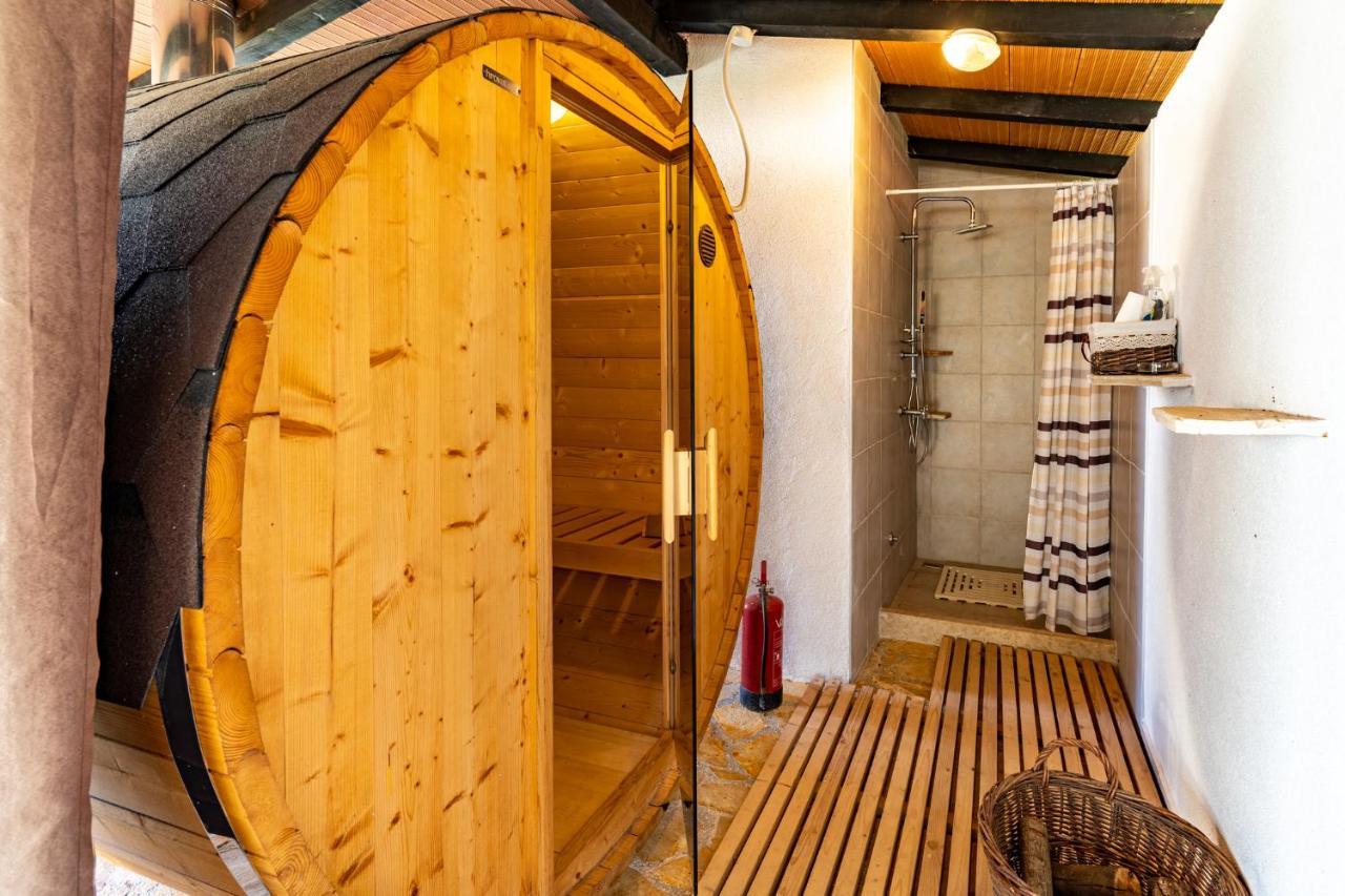 Holiday Home Kerniat بولا المظهر الخارجي الصورة
