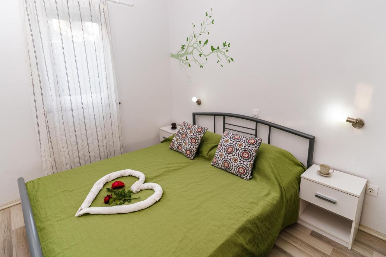 Holiday Home Kerniat بولا المظهر الخارجي الصورة